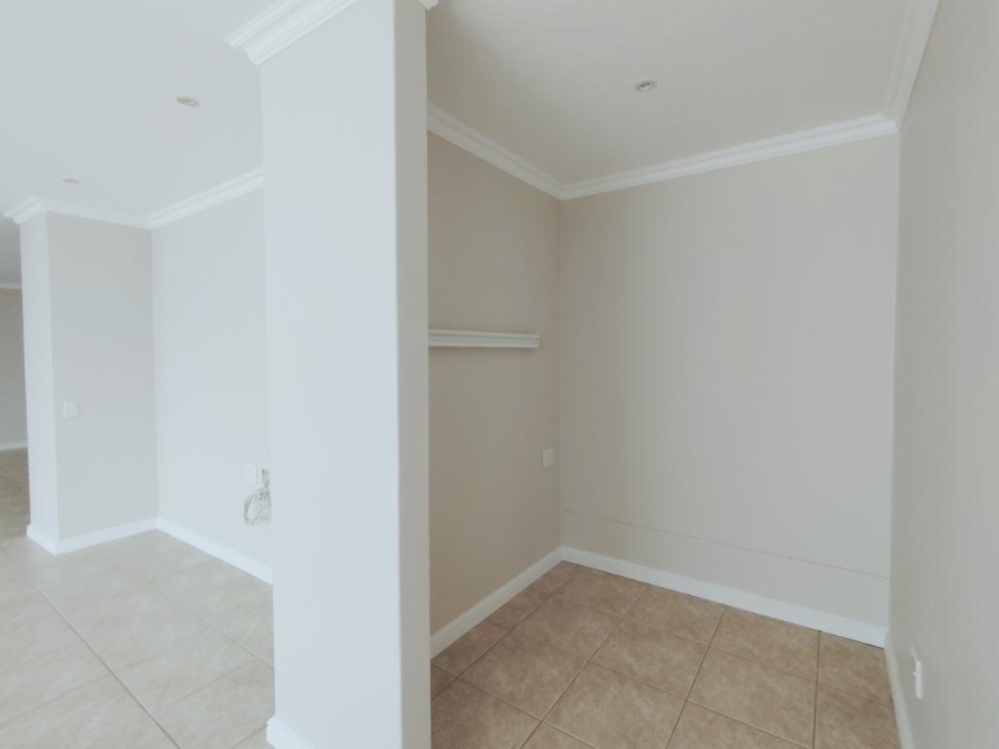 6 Bedroom Property for Sale in Cutty Sark Western Cape
